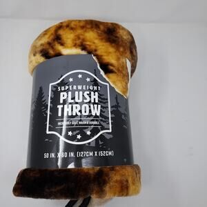 NEW Lion Plush Throw 50" x 60"